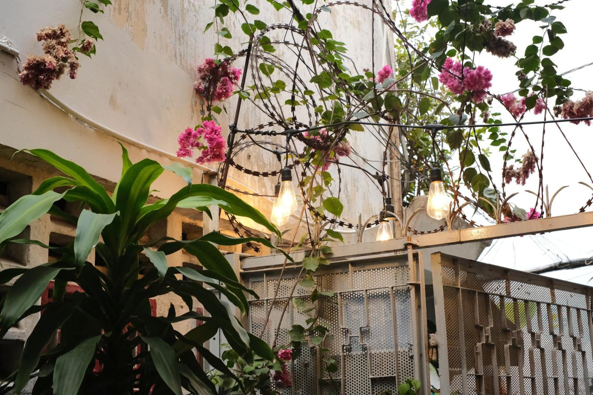 A Little Saigon Hotel - Bui Vien Walking Street Cidade de Ho Chi Minh Exterior foto