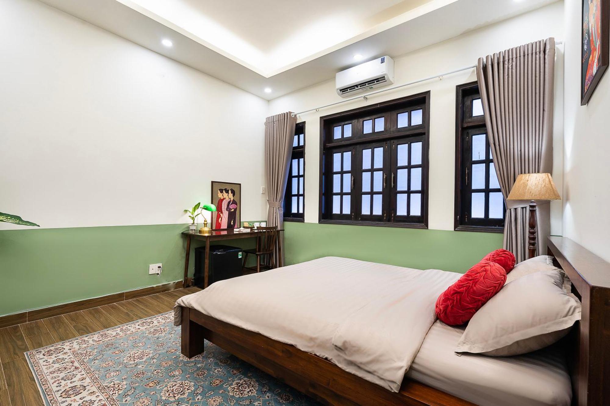 A Little Saigon Hotel - Bui Vien Walking Street Cidade de Ho Chi Minh Exterior foto