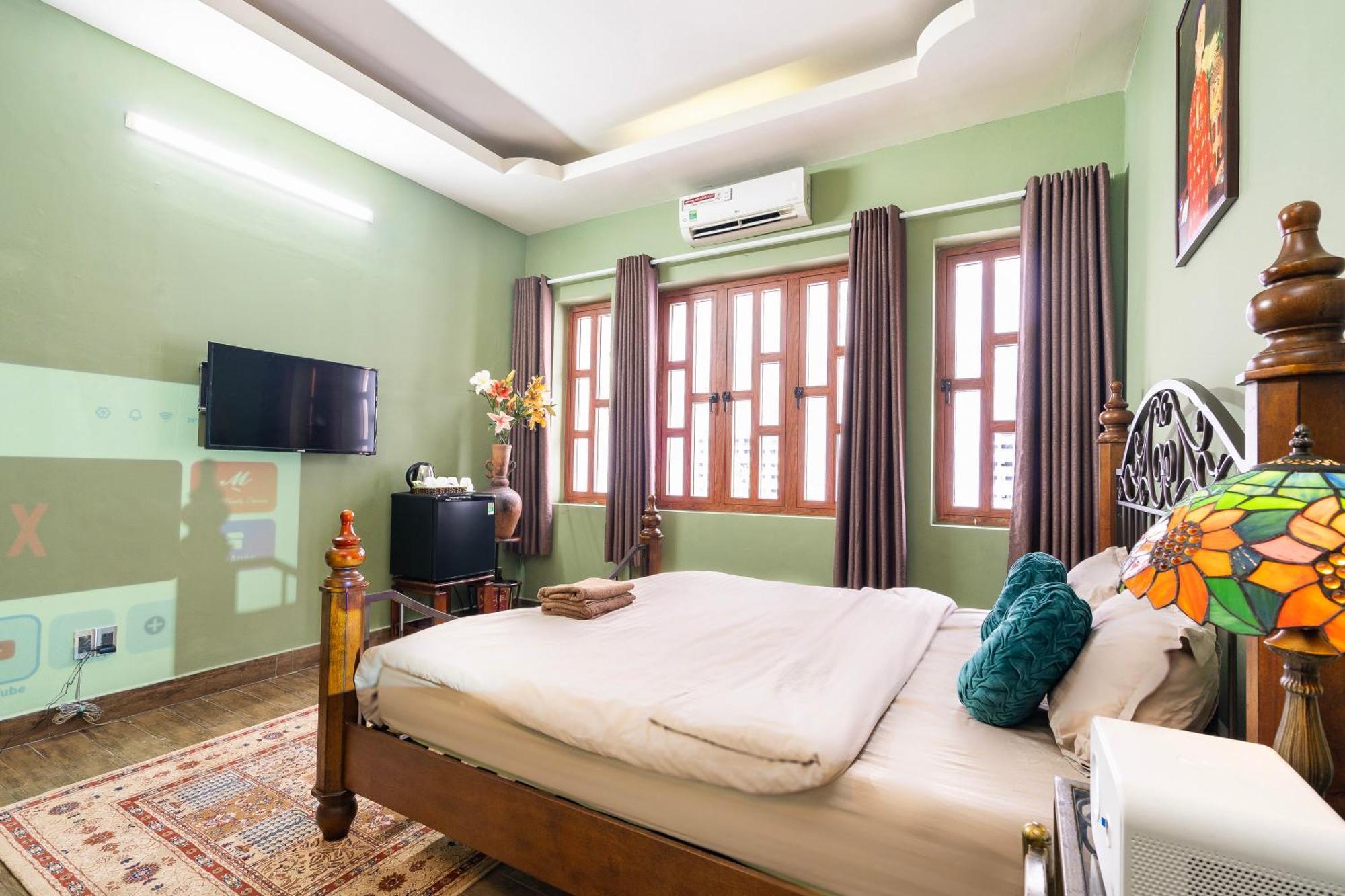 A Little Saigon Hotel - Bui Vien Walking Street Cidade de Ho Chi Minh Exterior foto
